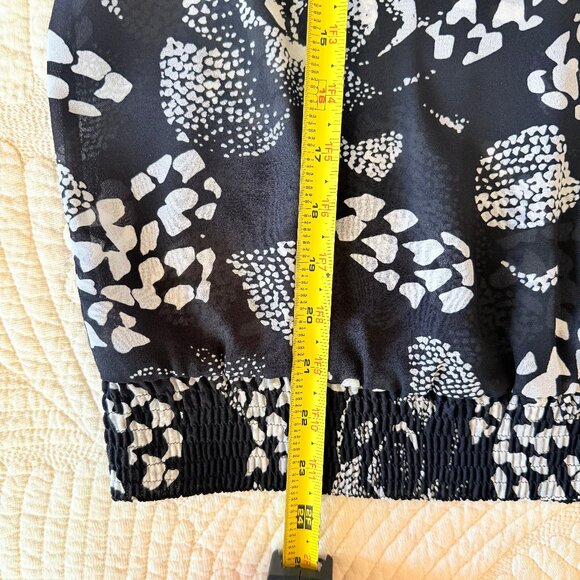 Vintage Alfred Dunner Sheer Black and White Rose Blouse & Skirt Set Size 8 & 10 - Picture 12 of 17